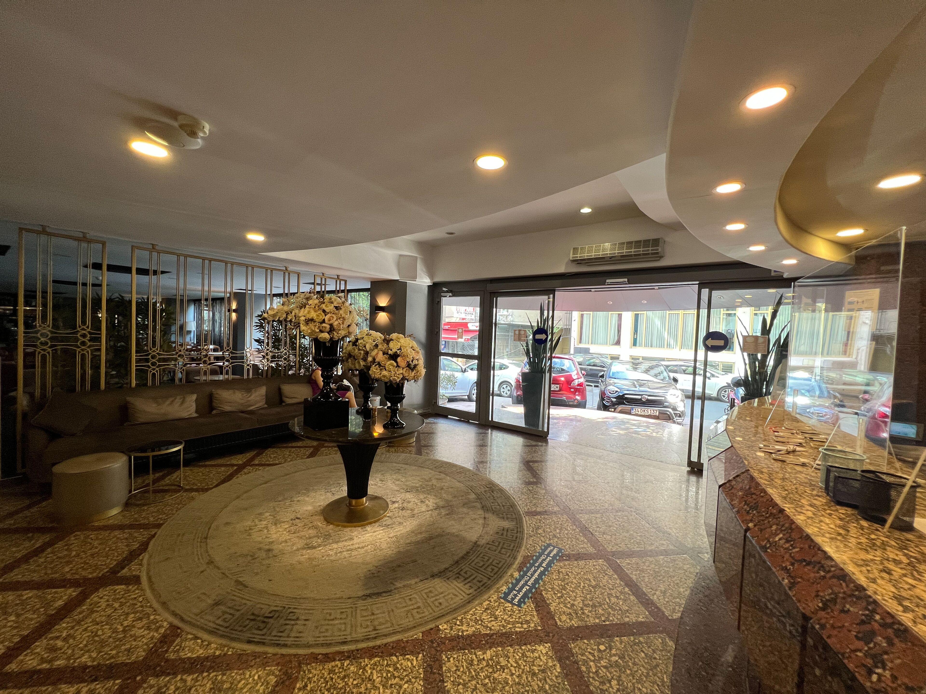 All Seasons Hotel — Photos 3